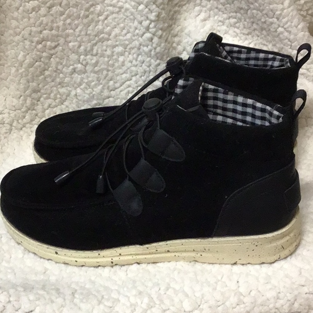 BLACK DRAWCORD ANKLE BOOT  39